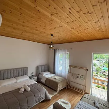 Samuel's Panzió 3*