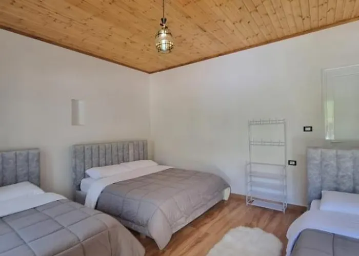 Samuel's Bed & Breakfast